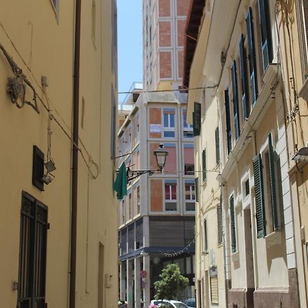 Suite Al Castello Сассари Экстерьер фото